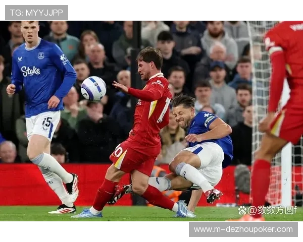 英超VAR判罚再引热议 裁判尺度不一引发广泛争论